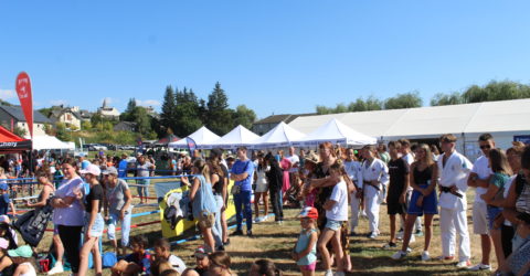 Photo de foule à la journée des associations